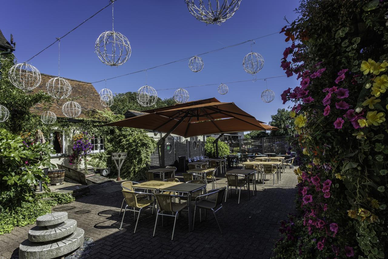 The Bell Inn Hotel Horndon-on-the-Hill Zewnętrze zdjęcie